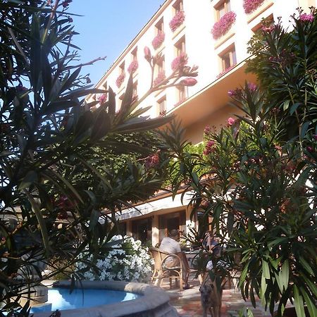 Hotel Central Sala ภายนอก รูปภาพ