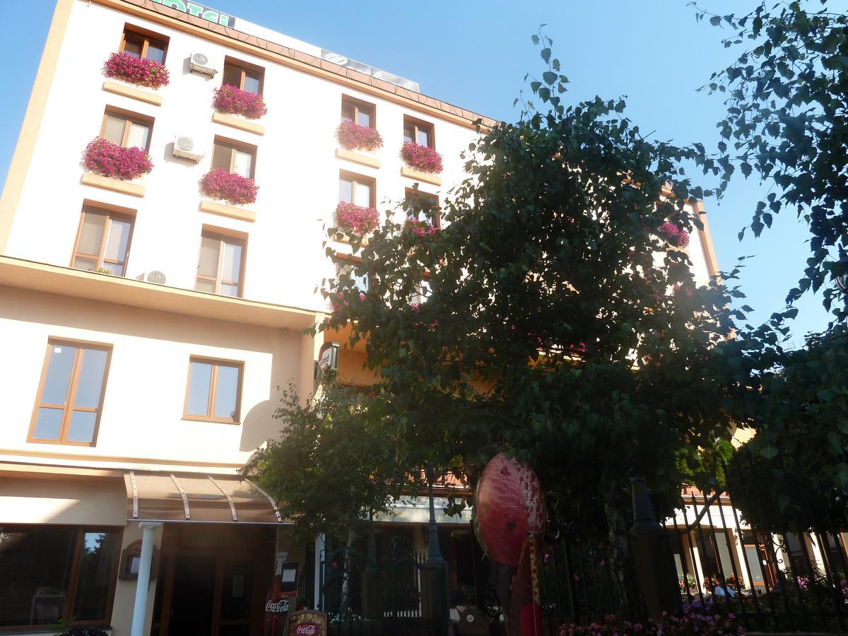 Hotel Central Sala ภายนอก รูปภาพ