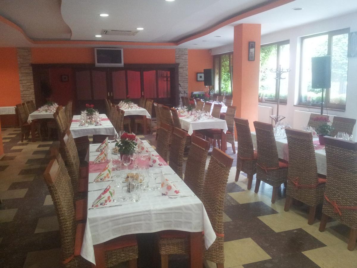 Hotel Central Sala ภายนอก รูปภาพ
