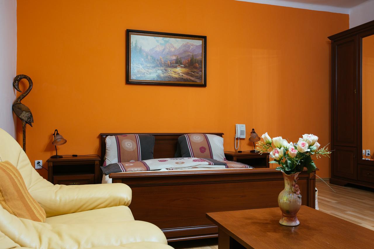 Hotel Central Sala ภายนอก รูปภาพ
